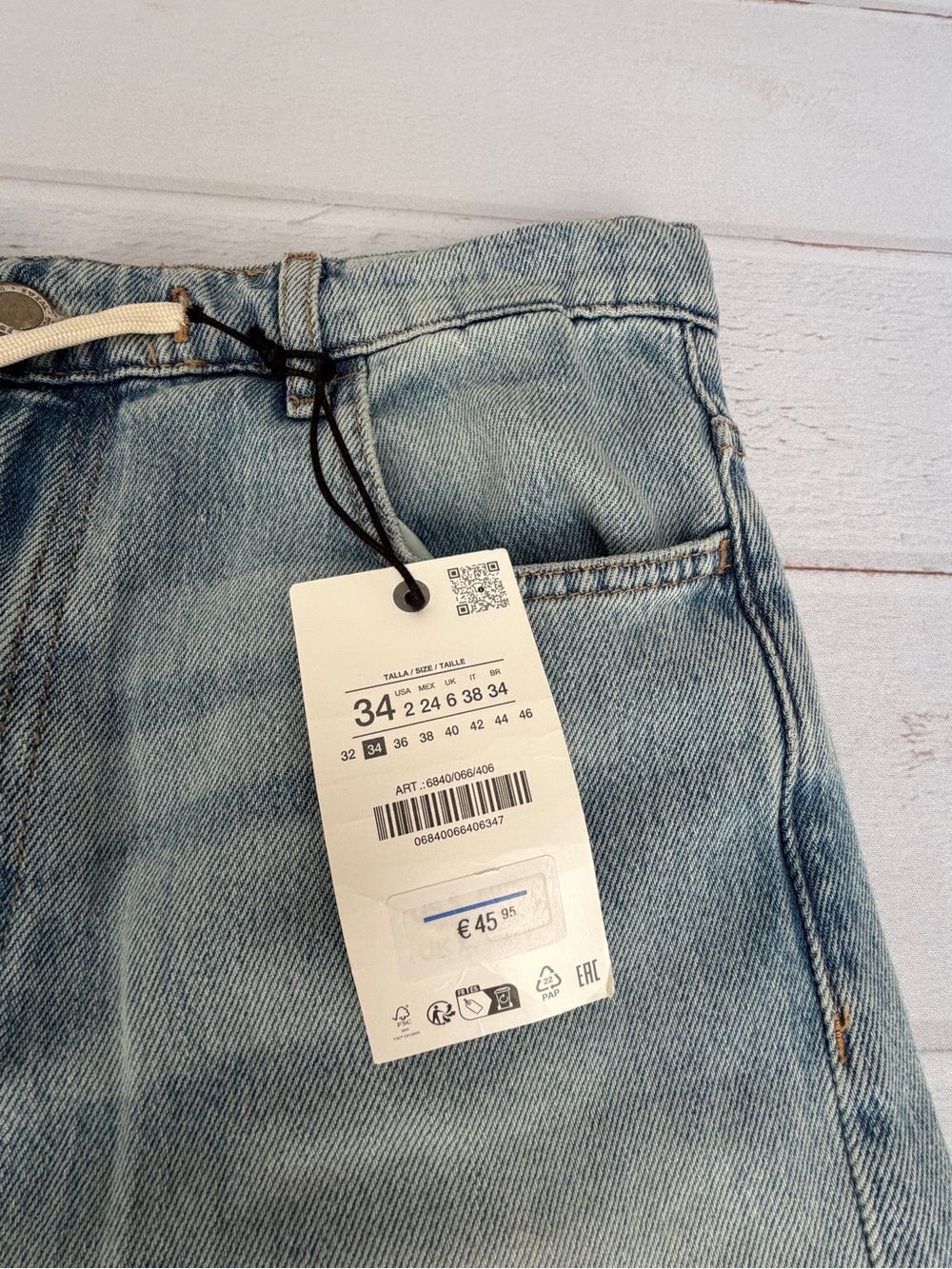 Zara ZW Drawstring Relaxed Leg Full Length Jeans NWT Light Wash Size 2 - Picture 3 of 11